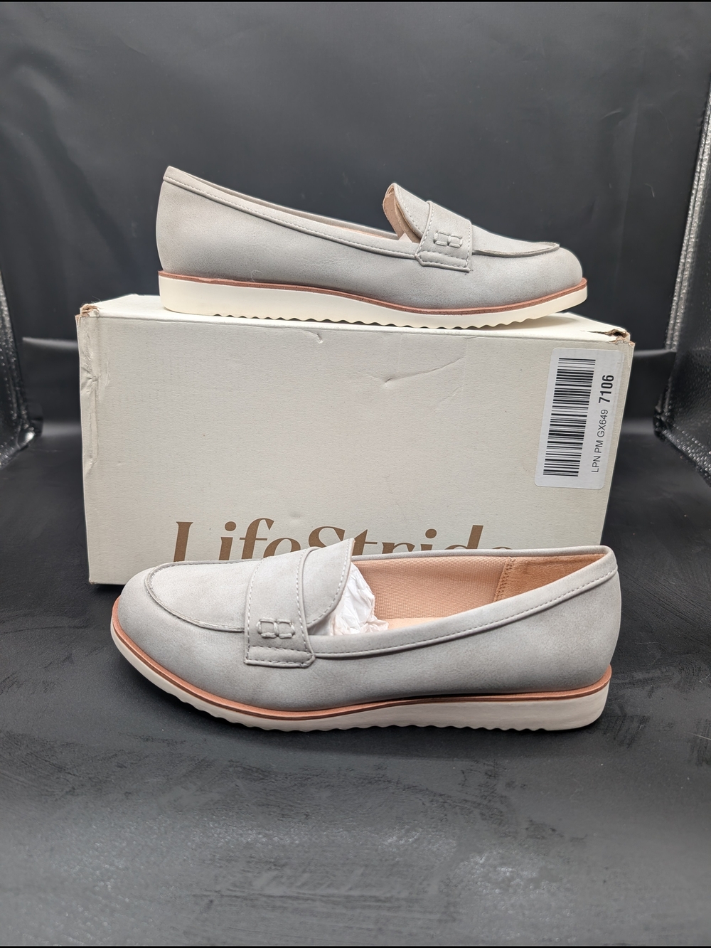 Life Stride Women's Light Gray Loafer Flats
